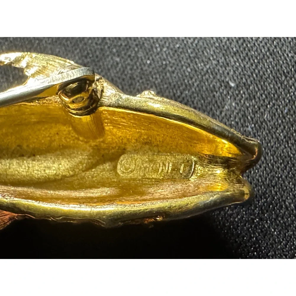 Coro Vintage Gold Tone Koi Fish Brooch Figural Carp Pin Nautical Jewelry